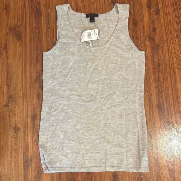NWT Saks fifth Avenue 100% cashmere sleeveless sweater tank size M Gray - Picture 1 of 3